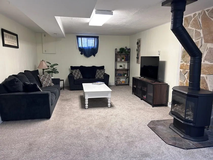 Sunny Days! Room for everyone and Pet-Friendly! - Image 1