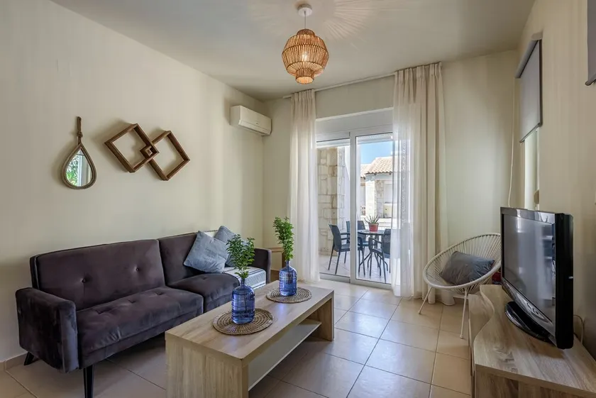 AZURE VILLA -BEACH FRONT - Image 1