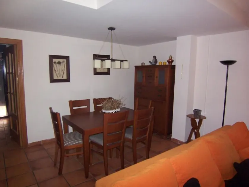 HUSET I LA VEGA - Image 1