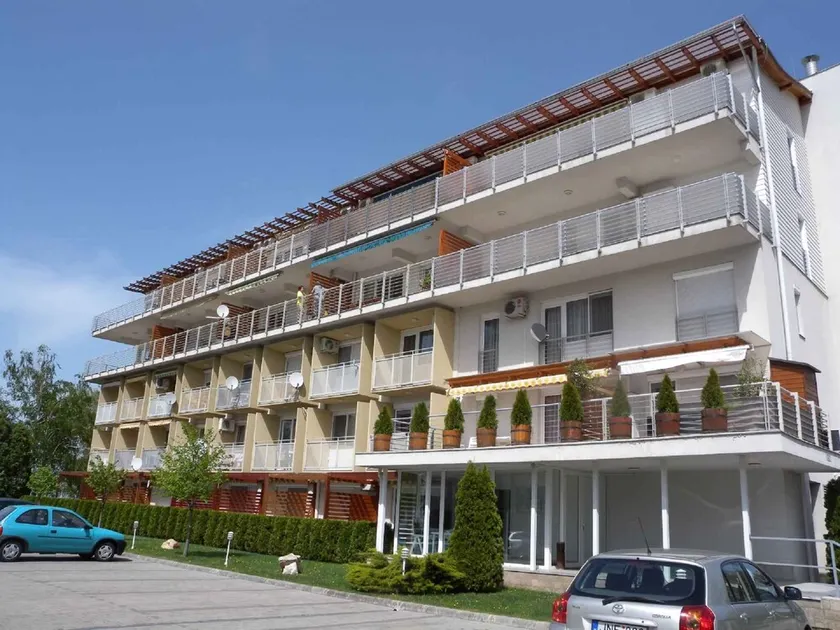 Studio on the Shore of Lake Balaton - Image 1