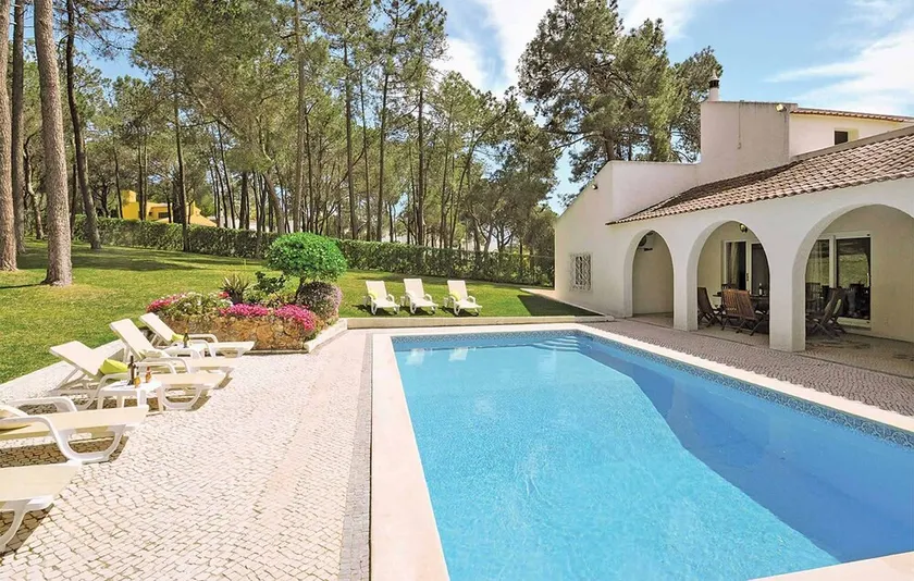 Villa Holly - Six Chambres Villa, Couchages 12 - Image 1