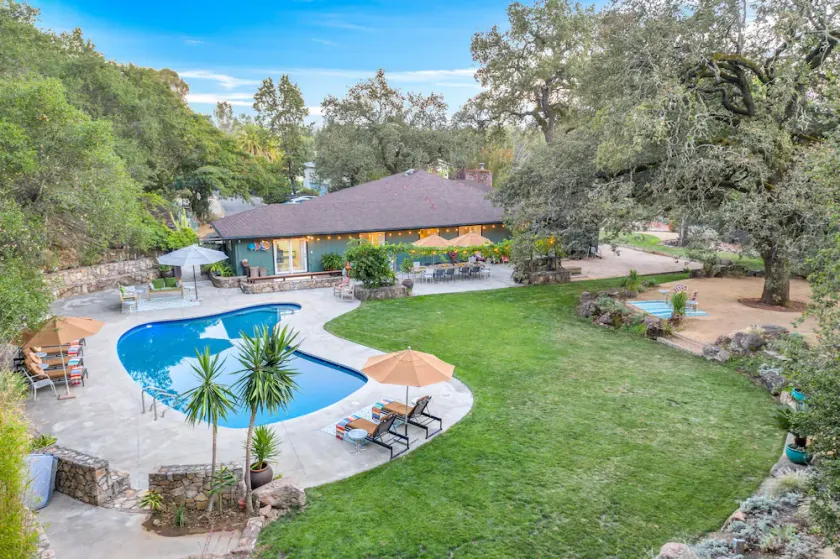 Sonoma Valley Wine Country Paradise - Image 1