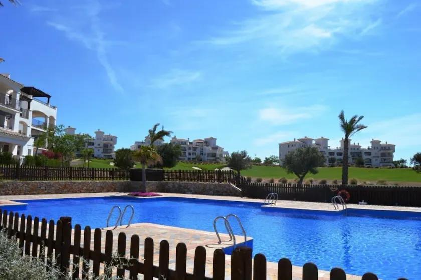 Erdgeschoss Eckwohnung Mit Terrasse & Pool. Ansichten zum Golfplatz u. Zu den Hügeln - Image 1