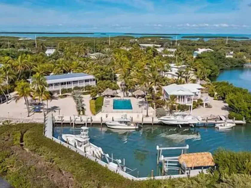 Coral Cove Resort - ‘A Fisherman’s Dream’ - Image 1