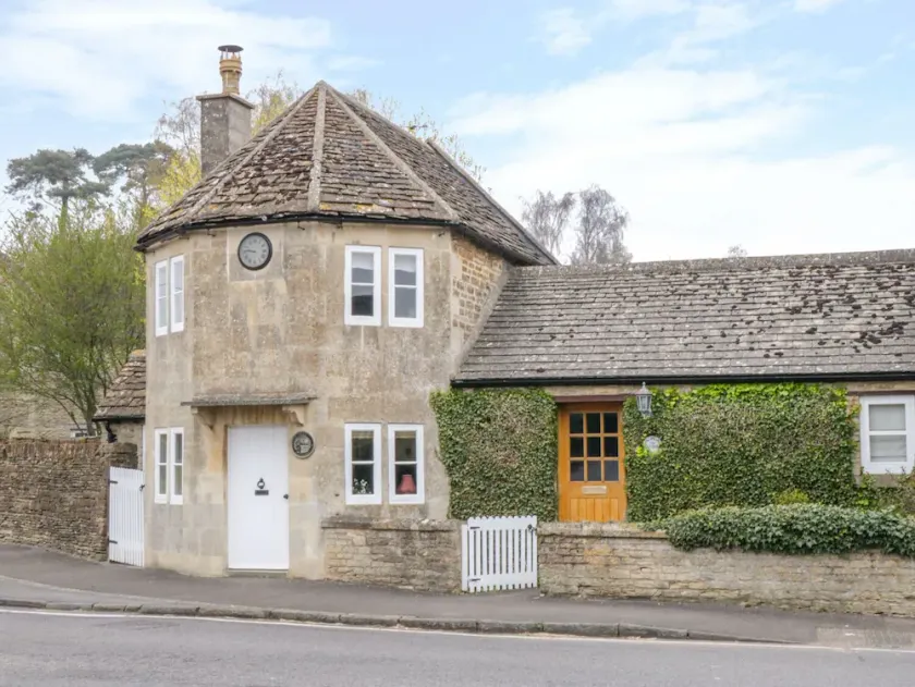 Pike Cottage, SODBURY DE PICADO - Image 1