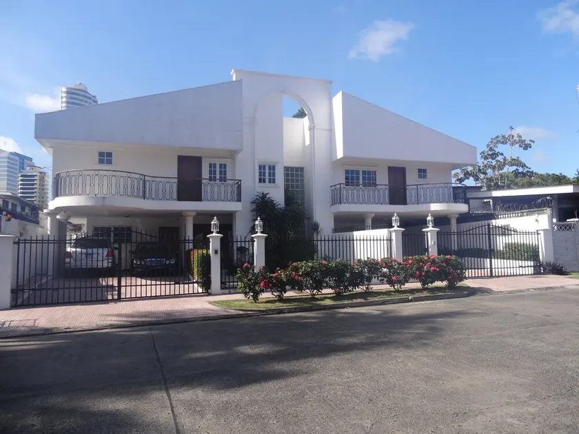 Two Floors Duplex in the middle of Panama City. - Image 1