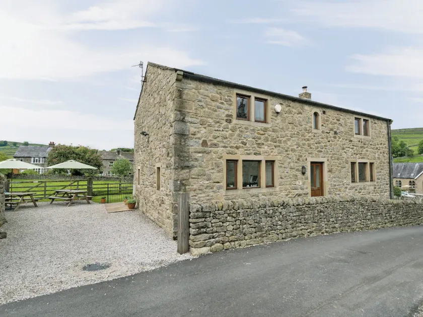 5 bedroom accommodation in Hebden, near Skipton - Image 1