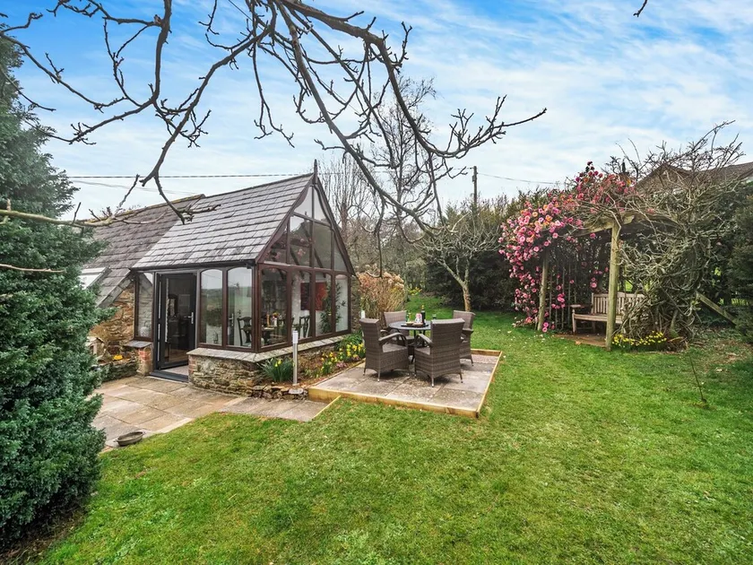 1 bedroom accommodation in Burraton, near Ivybridge - Image 1
