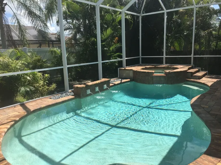 Nouvelle maison haut de gamme avec piscine - à vélo ou à pied vers plusieurs plages et restaurant - Image 1