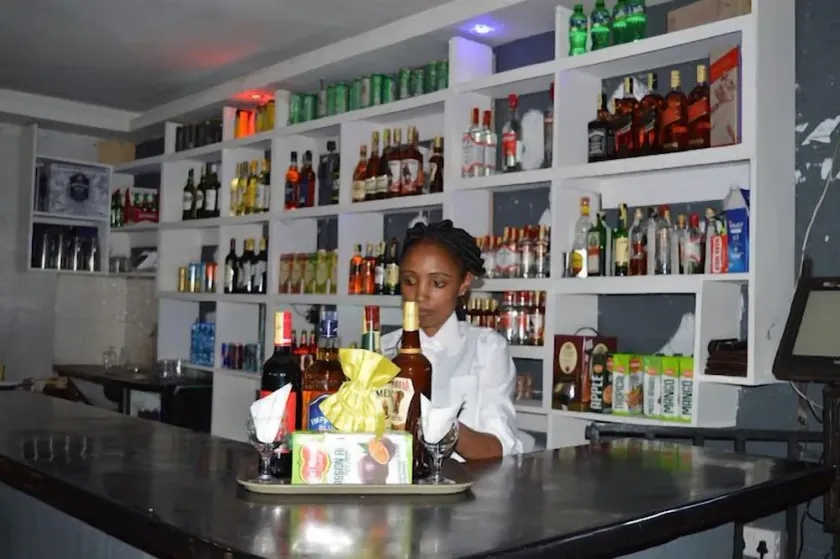 Hotel Bison Nakuru - Image 1
