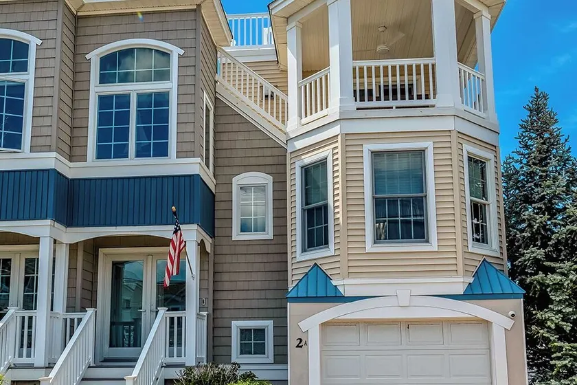 5BR Oceanside with New Pool, Covered Outdoor w/ Rooftop - Beach Haven Park, LBI - Image 1
