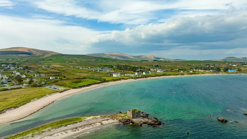 Stone Cottage Holiday Home Ballinskelligs - Image 1