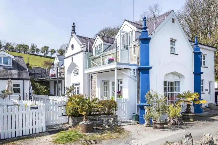 The Coach House - Luxury 3 Bedroom House - Penally - Image 1