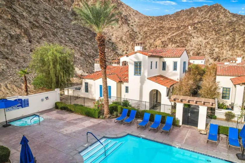La Quinta Legacy Villas 3 BR/3.5 BA Condo with Mountain Views - Image 1