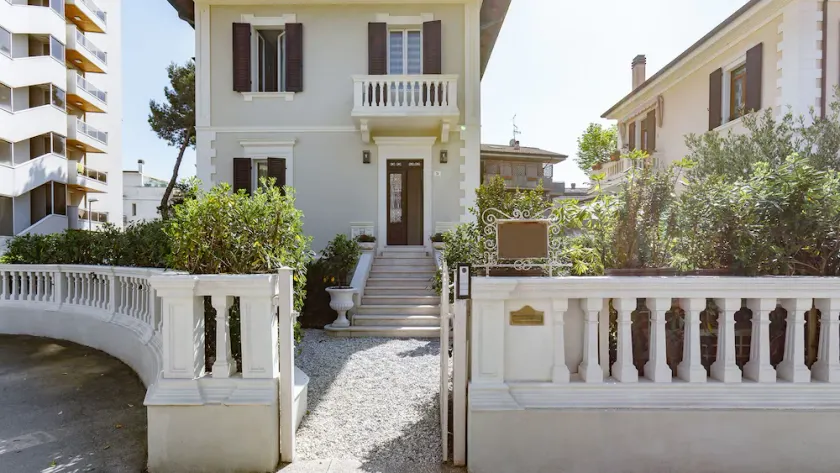 VILLA CORONA 8, Emma Villas - Image 1