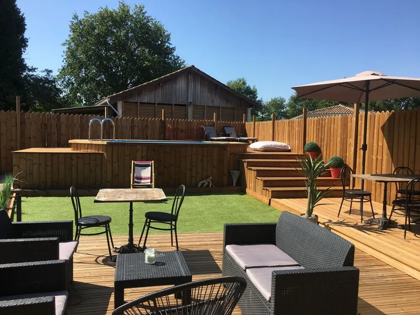 Holiday house MIMIZAN, Very warm wooden terrace, private swimming pool. - Image 1