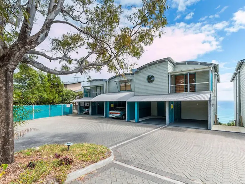 Panoramic ocean and beach views from this beautifully appointed two... - Image 1