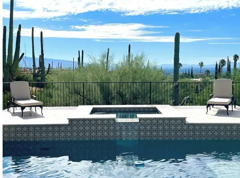 The Desert Vista Adobe with breathtaking views, pool & hot tub! - Image 1