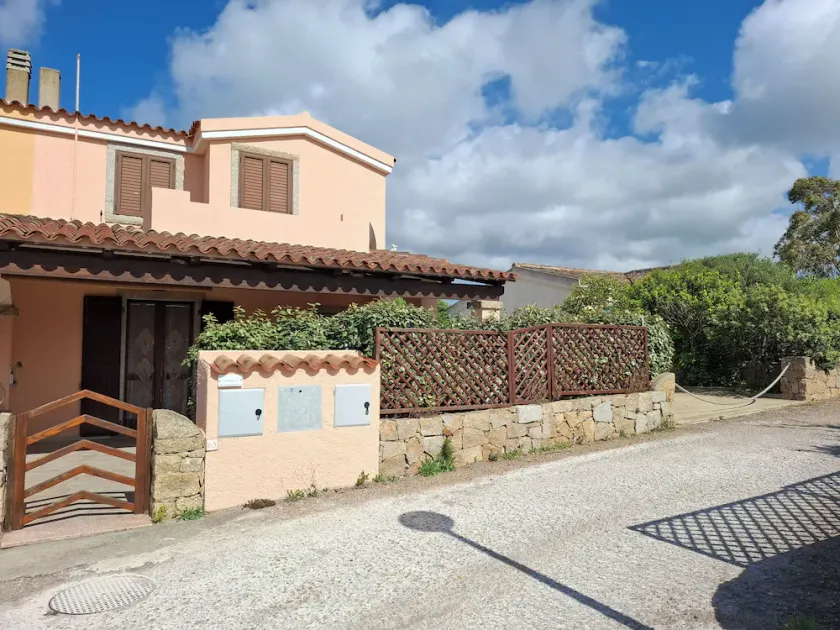 Villetta Baia Vignola - Image 1