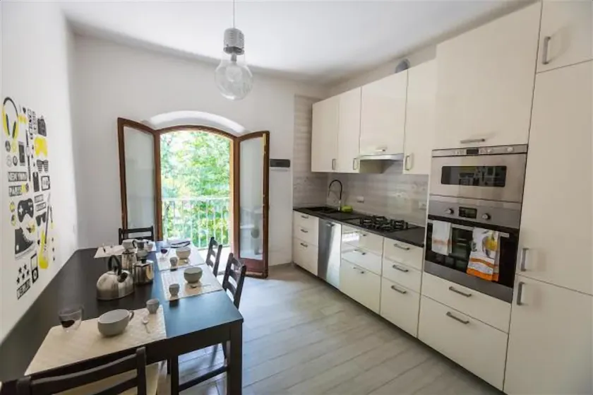 Bologna Butterfly Apartment - Image 1
