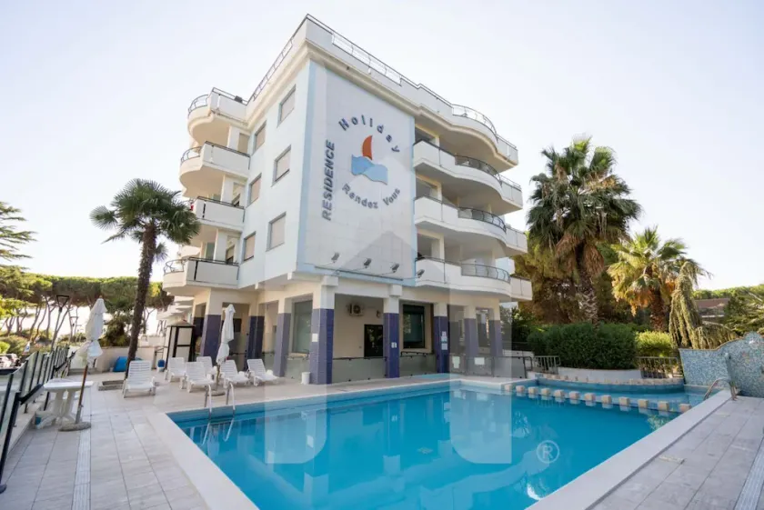 Holiday Rendez Vous 46- Third floor apartment with sea view - Image 1