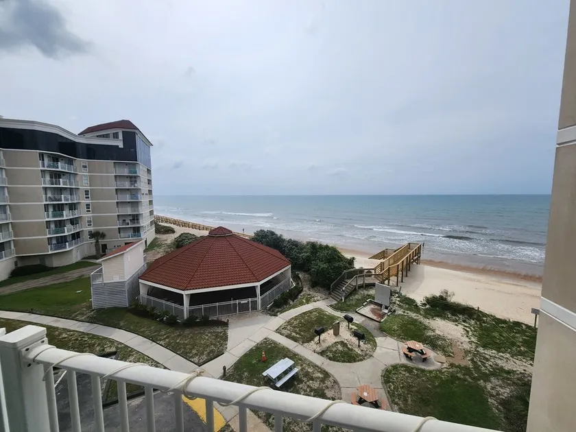 HERE YA' GO! ST REGIS UNIT 1310 OCEANFRONT! YOUR HAPPY PLACE! 2 BR 2 BA CONDO! - Image 1
