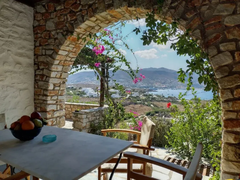 Parian Beach House with Pool Access, walk to the Beach - Image 1