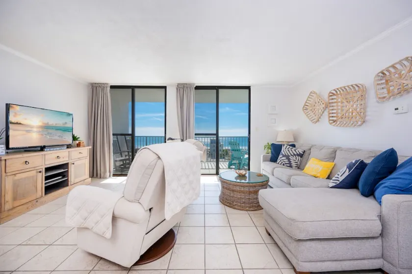 Gulf Shores Surf & Racquet 403C by ALBVR - Beautifully upgraded condo! Incredible sunset views! - Image 1