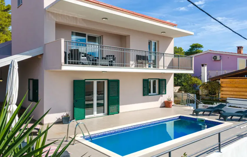 Three-Bedroom Holiday Home In Nova - Image 1