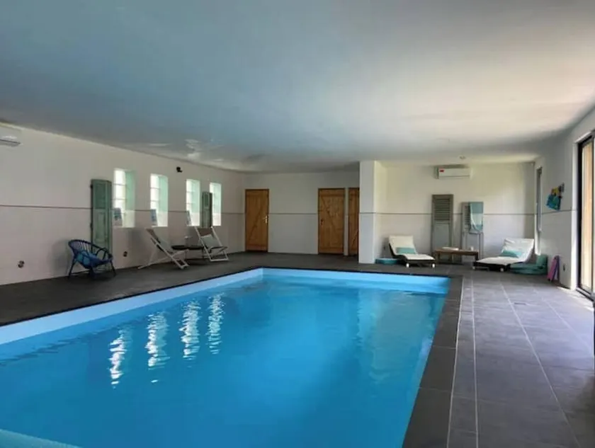 Superb private studio in a quiet area with private pool/spa - Image 1