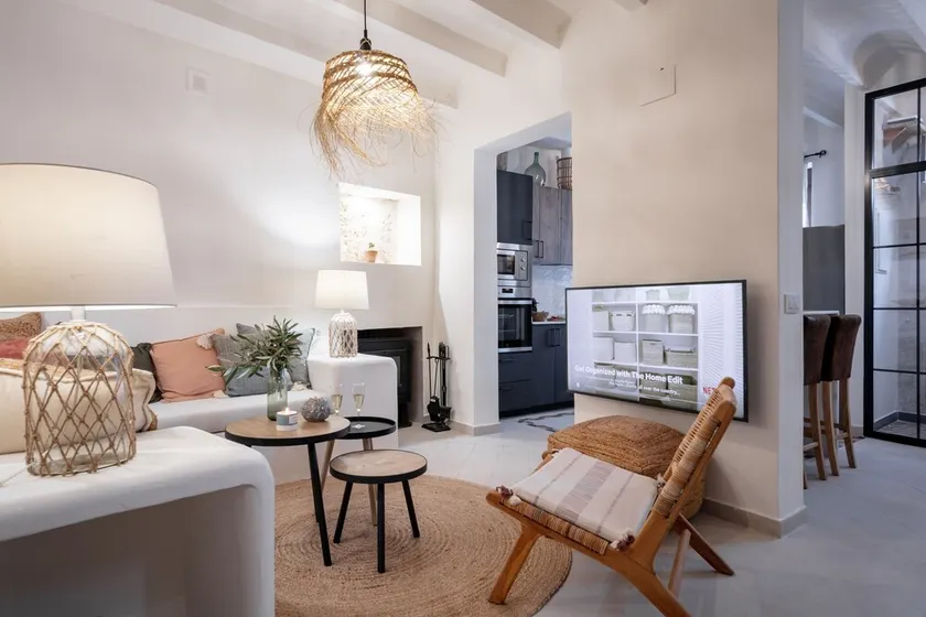 Maison de vacances 'Casa Roques 16' avec terrasse privée, Wi-Fi et climatisation - Image 1