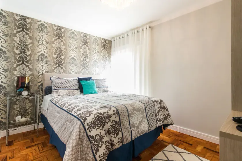 LUXURY AND REFINEMENT NEAR VL METRO. MADALENA, 3 BEDROOMS, 1 SUITE, SLEEPS 6 - Image 1