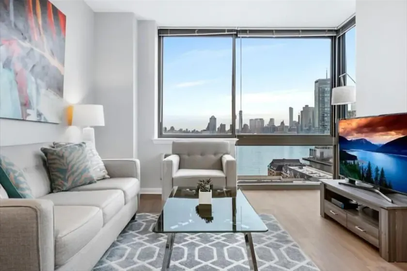 Brand New 2BR | Free WiFi | Full Kitchen | Access to NYC - Image 1