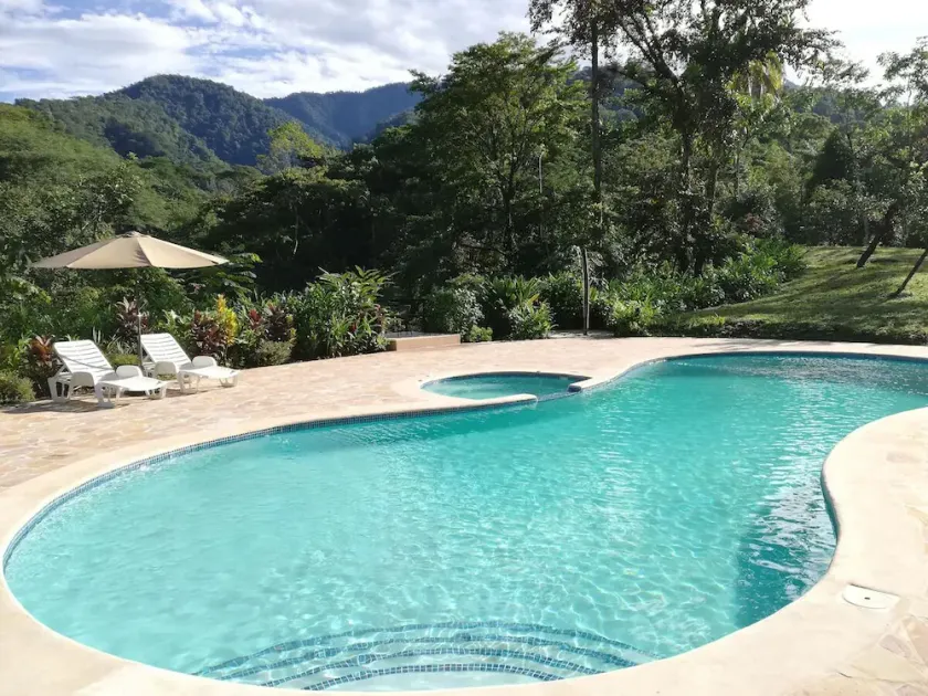 Lodge with Private 40ha Jungle Reserve - Image 1