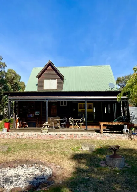 Birdie and Brad's Broomfield Retreat. - Image 1