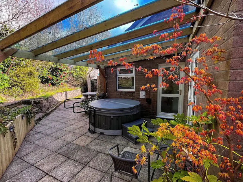Canyon Cottage - Image 1