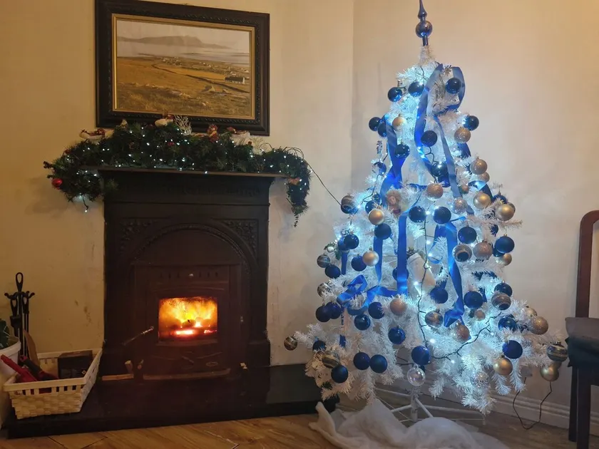 Townhouse in Belmullet, Mullet Peninsula, Sleeps 8 - Image 1
