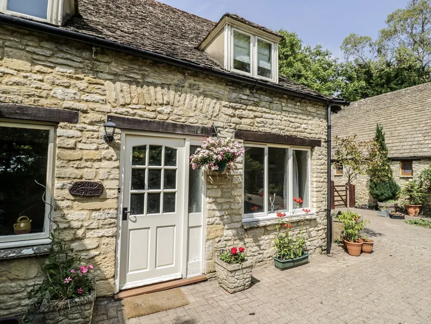 Lovell Cottage - Image 1