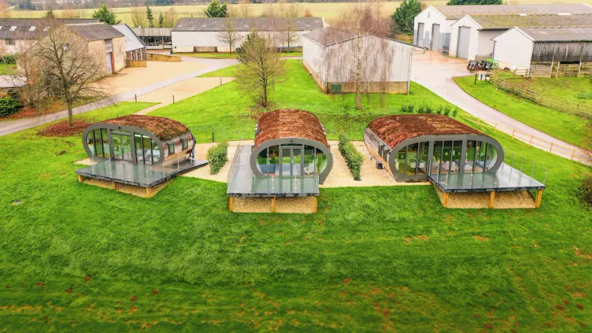 Stunning Sustainable Pod on Old Chalford Farm! - Image 1