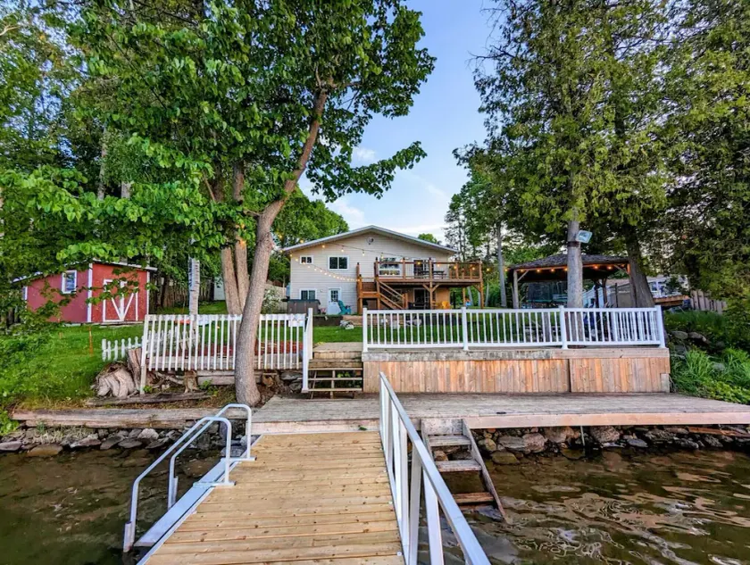 Whitefield Cottage ~ Sky Above, Lake Below! - Image 1