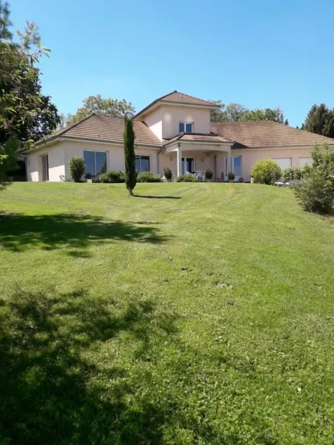 Gîte du Mottet - CHARETTE VARENNES - Image 1