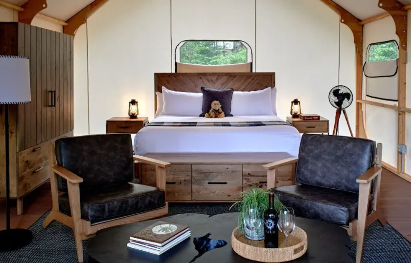Luxe Escapes: Glamping in Washington's Wilderness - Image 1