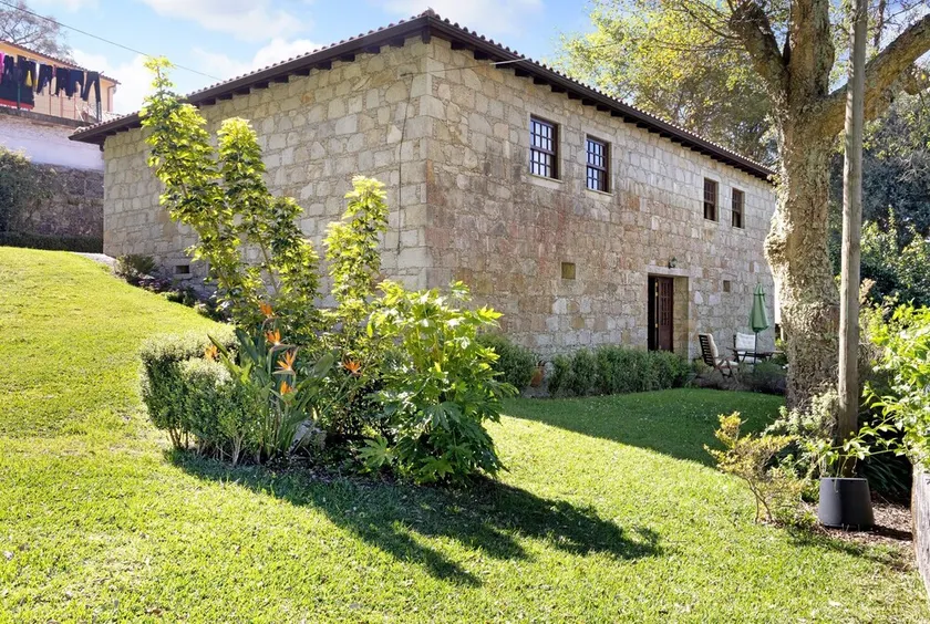 Maison de vacances 'Do Sobreiro' avec vue sur les montagnes, piscine privée et Wi-Fi - Image 1