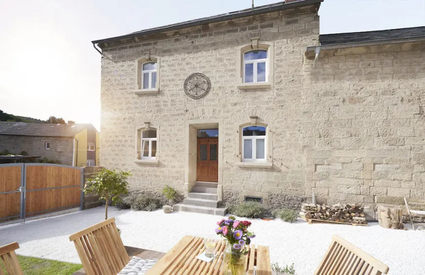 5 star ambience to feel good with sauna, woodburning stove and beautiful courtyard. - Image 1