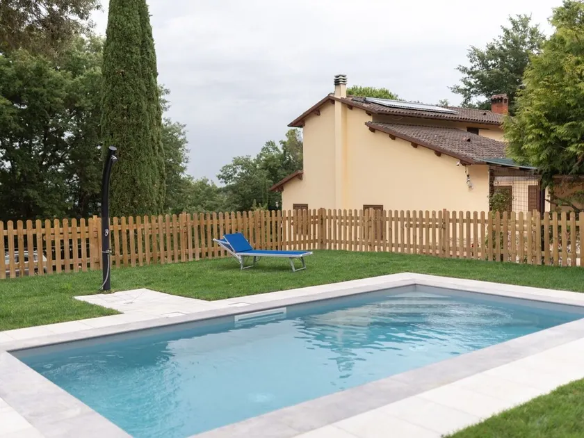 Bellissima villa indipendente per 7 ospiti con piscina privata, WIFI, TV, terrazza e animali ammessi - Image 1