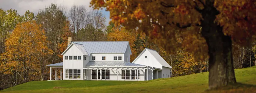 Modern Farmhouse on 25 Acres / Superb Views. - Image 1