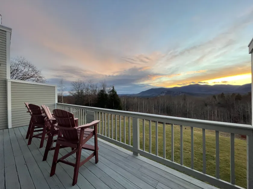 Amazing Views, Peaceful Surroundings, Yet Minutes From All The Fun. 3/2 - Image 1