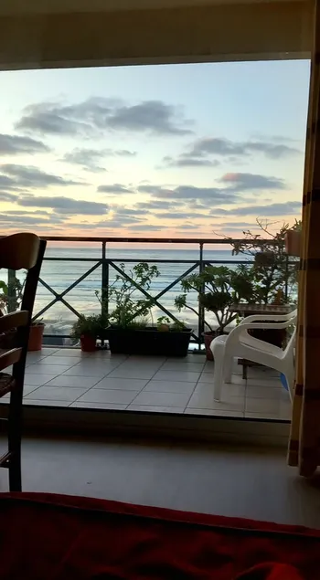 Seaside bright apartment - Unforgettable exclusive view - Image 1