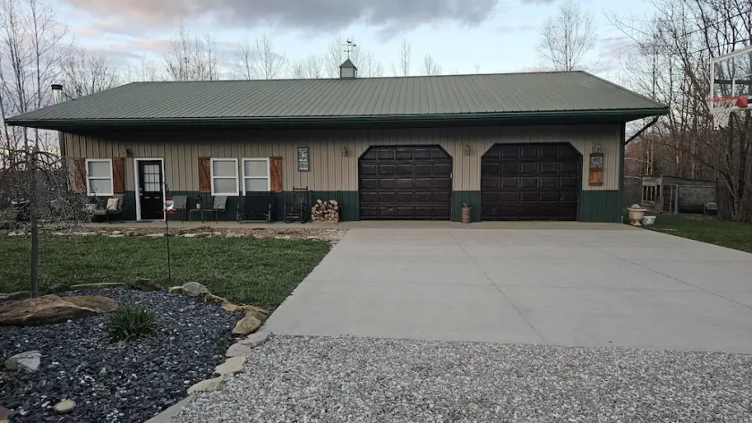 Family Style home -2 bedrooms 1 bath - Image 1