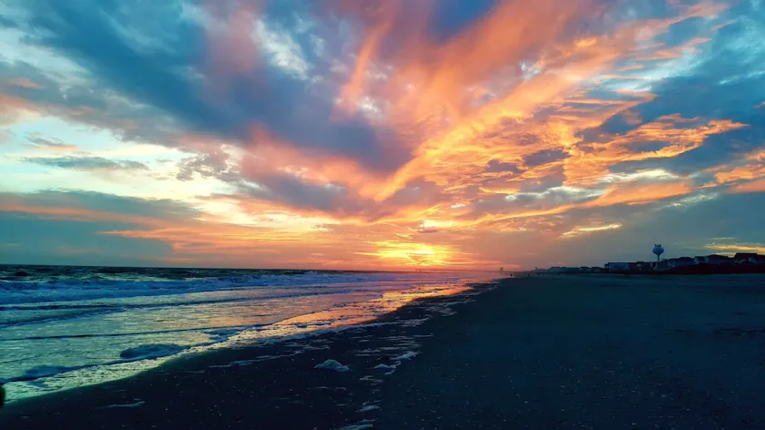 Spectacular Sunset Views  from this Top/3rd floor condo, 2 bed/2 bath - Image 1